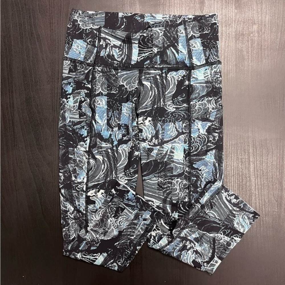 Lululemon Fast & Free Crop II *Nulux 19" - Sz 4